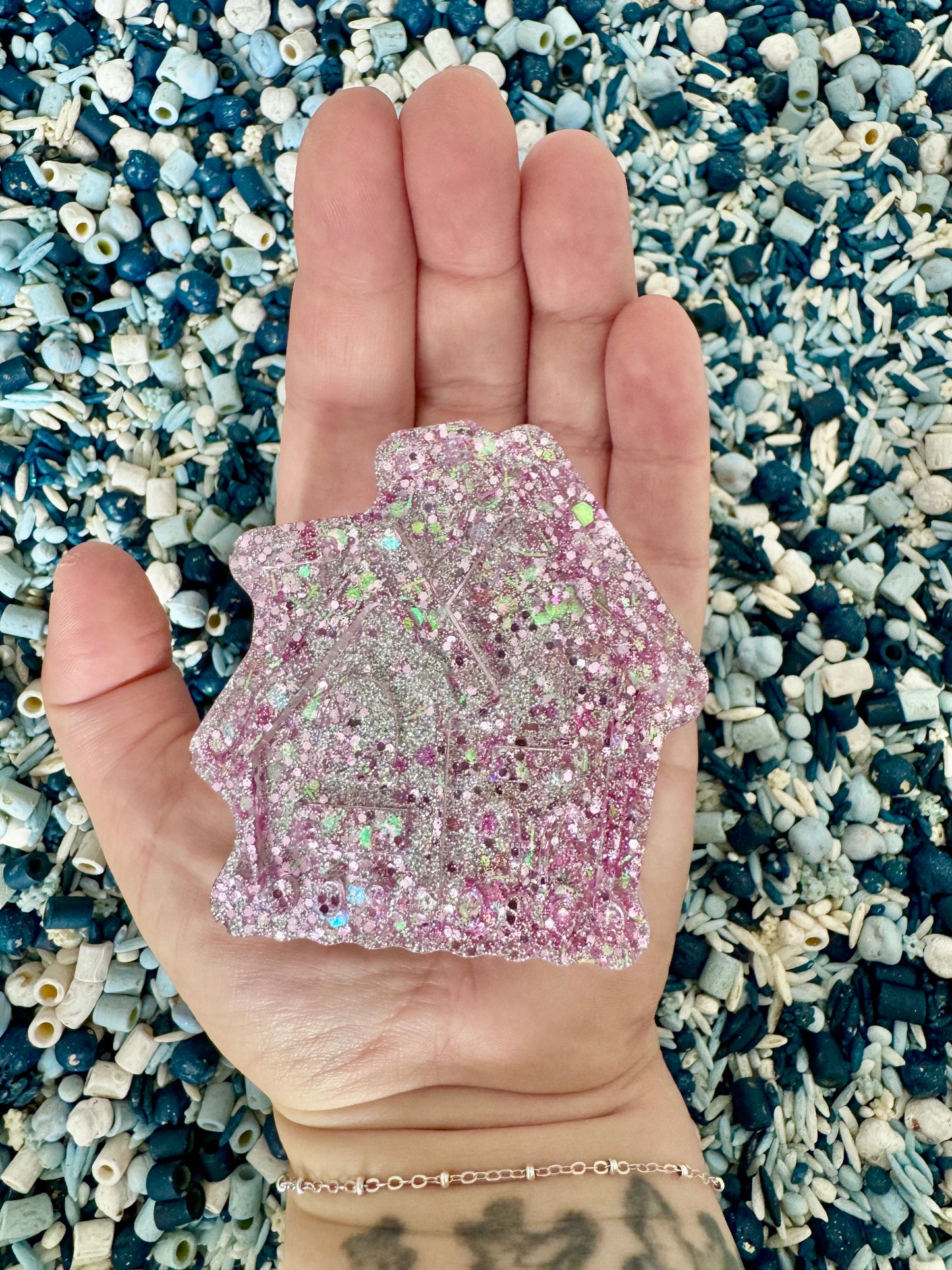 Jumbo Resin Cottages