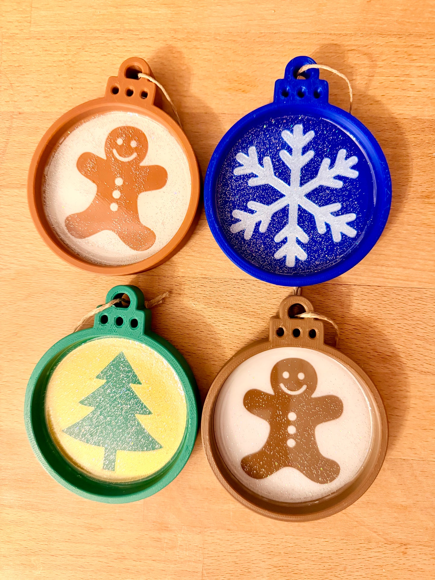 Mini Christmas Ornament Trays