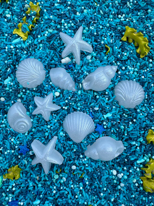 Resin Shell Counters - White